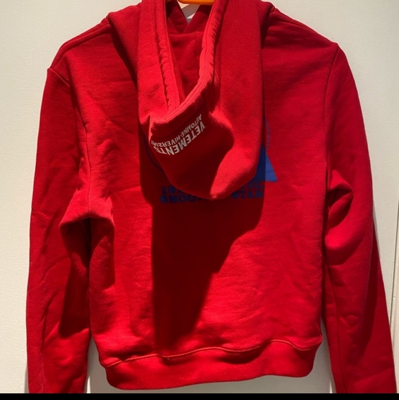 Vetements red hoodie - Picture 6 of 7